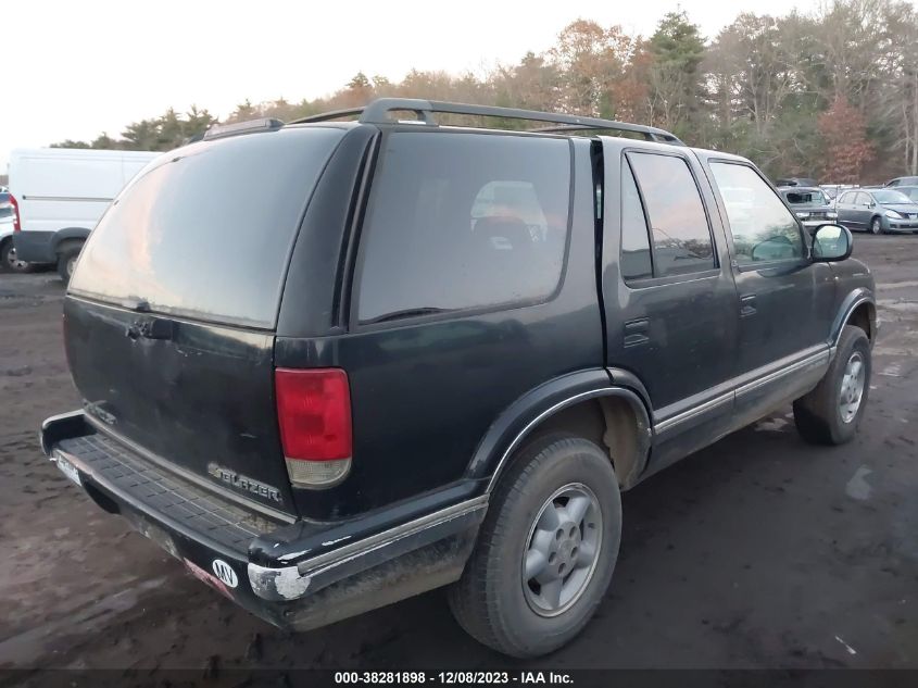 1995 Chevrolet Blazer VIN: 1GNDT13W6S2238402 Lot: 38281898