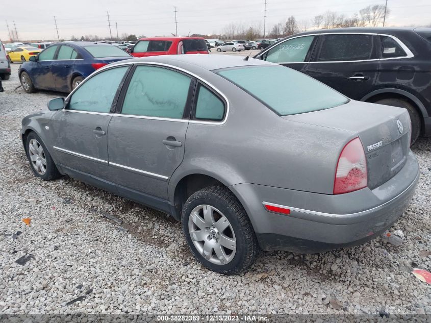 2003 Volkswagen Passat Glx VIN: WVWRH63B73P458369 Lot: 38282389