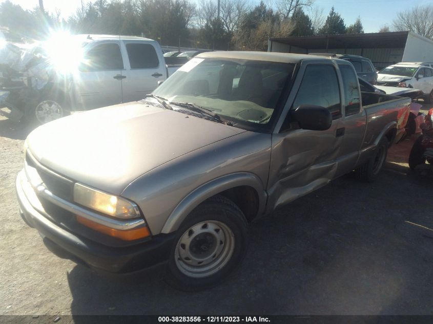 1GCCS19XX38243897 2003 Chevrolet S-10