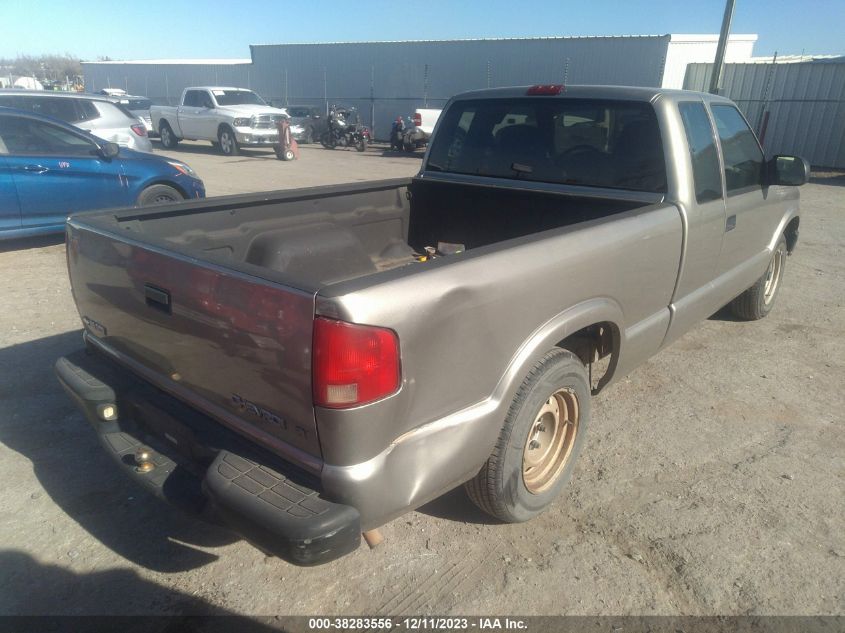 1GCCS19XX38243897 2003 Chevrolet S-10