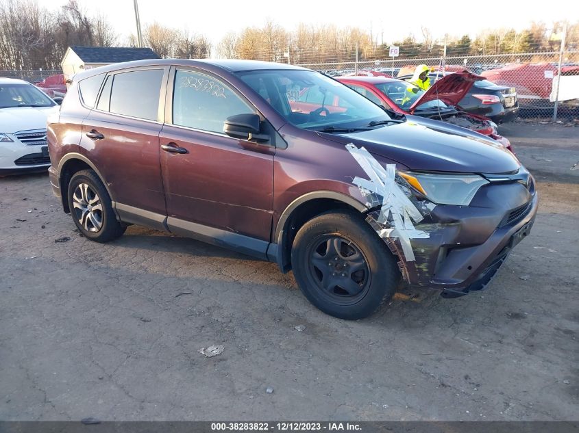 2T3BFREV6JW732503 2018 Toyota Rav4 Le