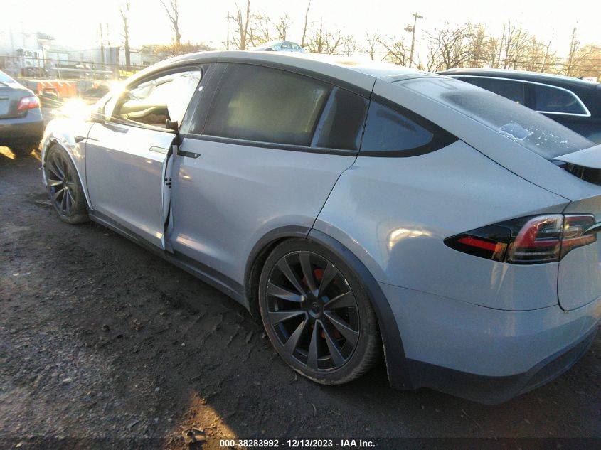 2022 Tesla Model X Dual Motor All-Wheel Drive VIN: 7SAXCBE57NF336262 Lot: 38283992