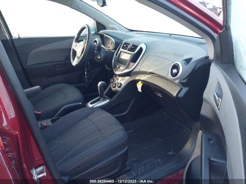 2019 Chevrolet Sonic Lt Auto VIN: 1G1JD5SB5K4112625 Lot: 38284465