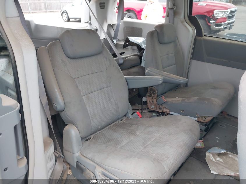 2010 Chrysler Town & Country Touring VIN: 2A4RR5D18AR198714 Lot: 38284786