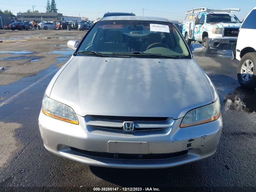 1HGCG5642WA226013 1998 Honda Accord Lx