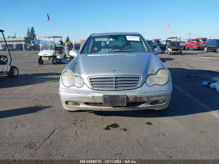 2001 Mercedes-Benz C-Class Base A5 VIN: WDBRF64J41F033463 Lot: 38286733