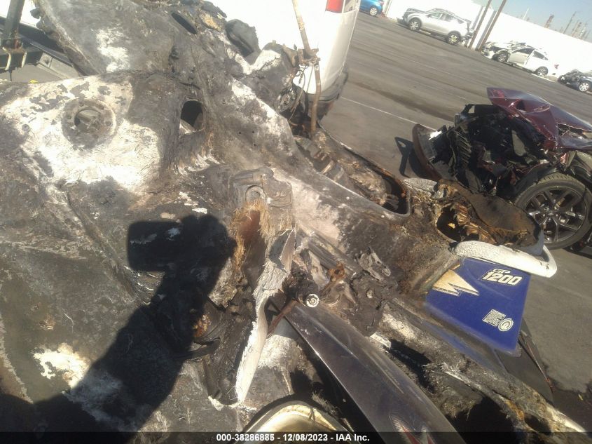 1999 Yamaha 1200 Xl VIN: YAMA1636B999 Lot: 38286885