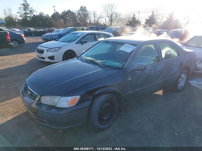 2000 Toyota Camry Le VIN: 4T1BG28K7YU937501 Lot: 38289171