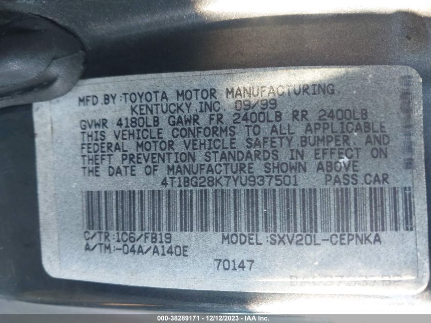 2000 Toyota Camry Le VIN: 4T1BG28K7YU937501 Lot: 38289171