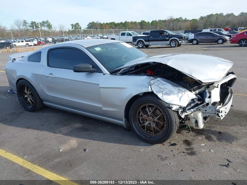 1ZVBP8AM0D5208695 2013 Ford Mustang V6