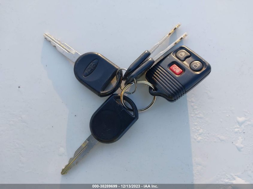 2007 Ford Explorer Sport Trac Limited VIN: 1FMEU33KX7UA13569 Lot: 38289699