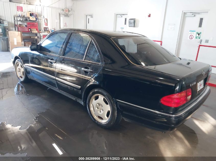 1998 Mercedes-Benz E 430 VIN: WDBJF70F2WA633410 Lot: 38289908