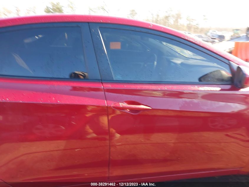 KMHDH4AE2GU574819 2016 Hyundai Elantra Se