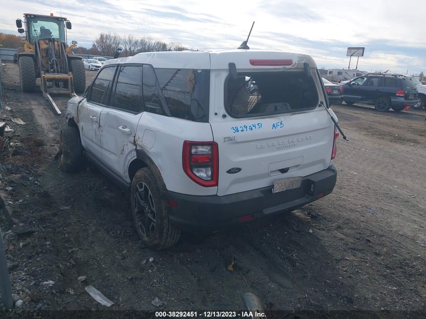2023 Ford Bronco Sport Outer Banks VIN: 3FMCR9C63PRD96552 Lot: 38292451