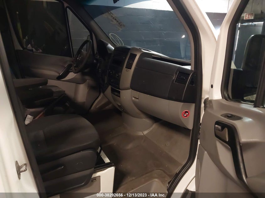 2012 Mercedes-Benz Sprinter 2500 High Roof VIN: WD4PE8CC9C5649880 Lot: 38292656