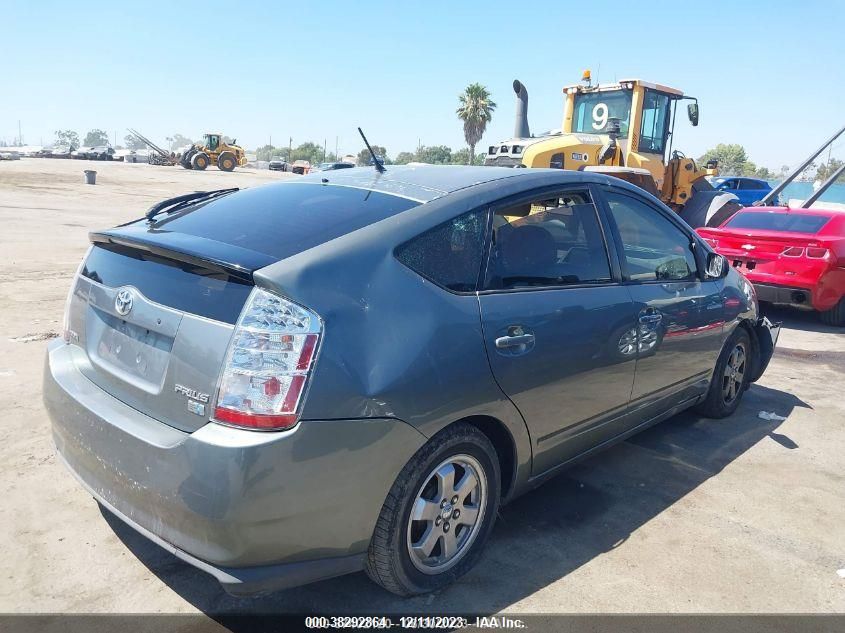 2004 Toyota Prius VIN: JTDKB22U040045556 Lot: 38292864