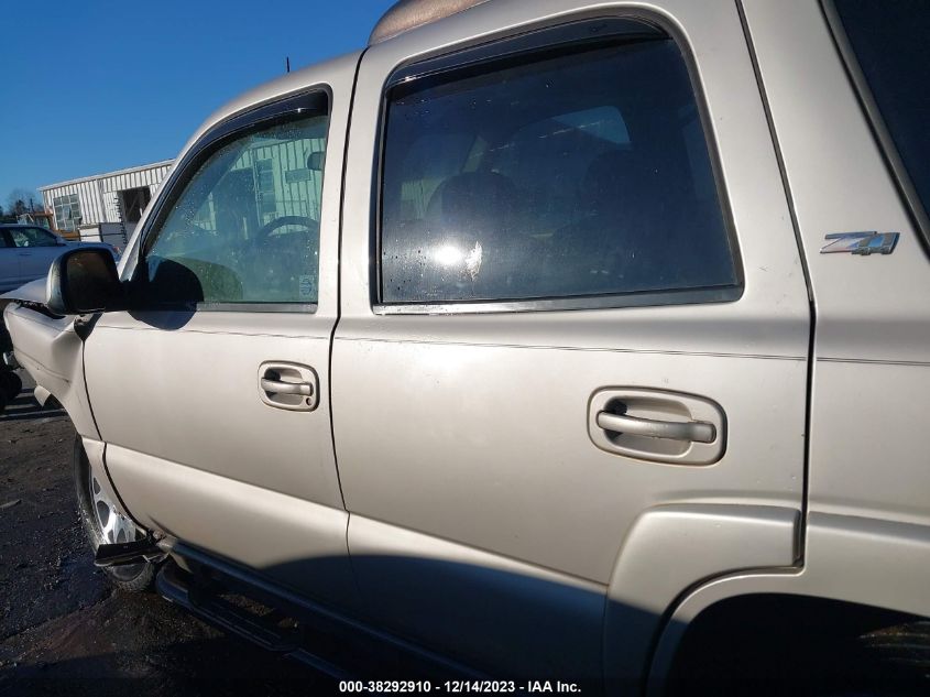 2005 Chevrolet Tahoe Z71 VIN: 1GNEK13T35R151873 Lot: 38292910