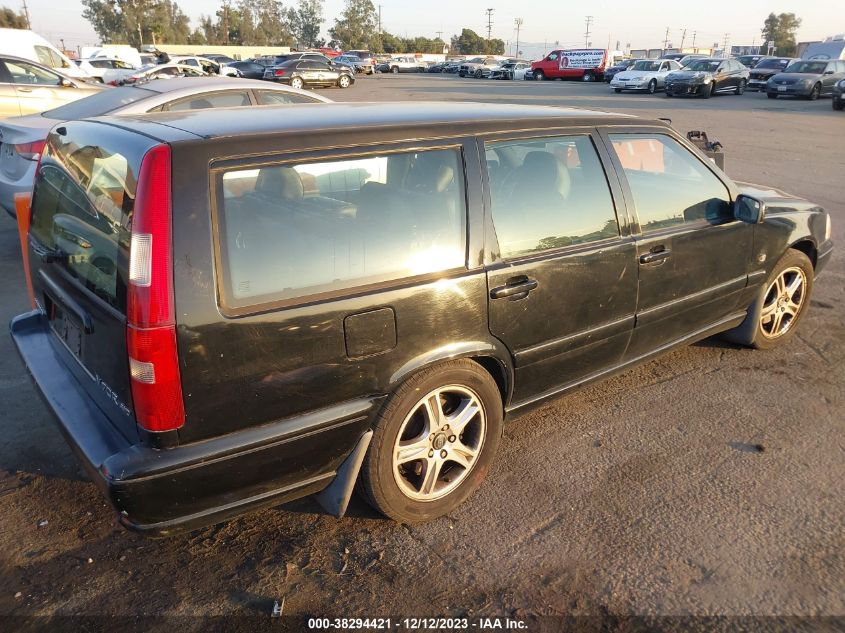 1999 Volvo V70 R VIN: YV1LV62D9X2575935 Lot: 38294421