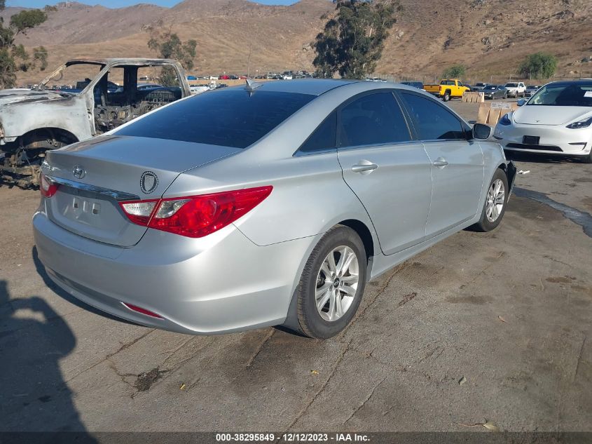 5NPEB4AC8DH804846 2013 Hyundai Sonata Gls