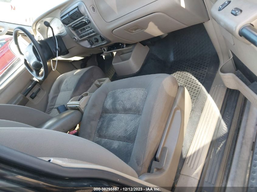 2004 Ford Explorer Sport Trac Adrenalin/Xls/Xlt VIN: 1FMZU67K94UA35006 Lot: 38295857