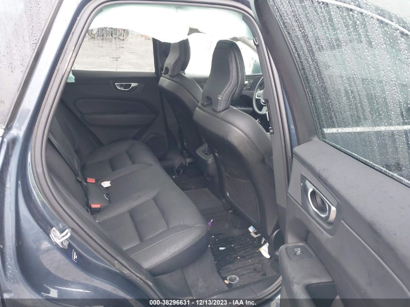 2021 Volvo Xc60 T5 Momentum VIN: YV4102RK5M1804697 Lot: 38296631