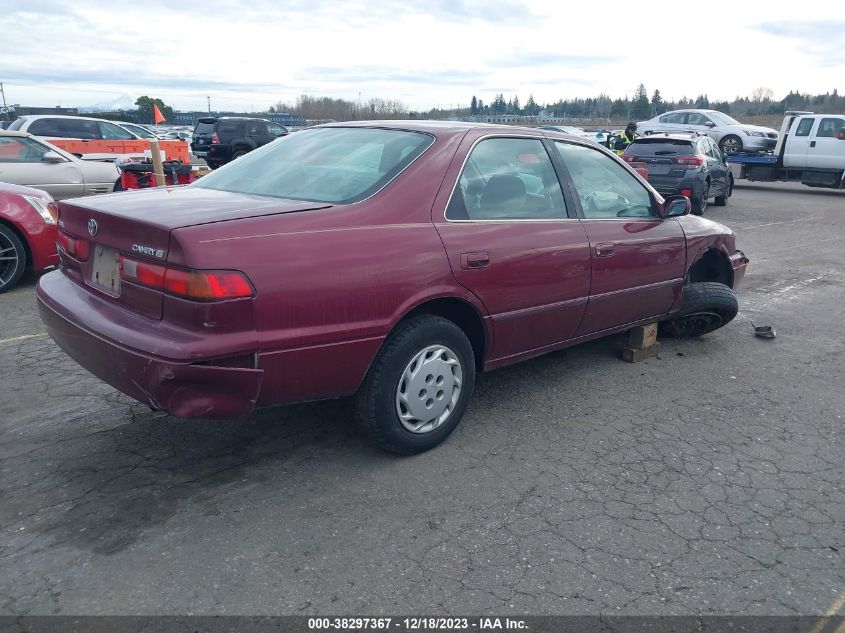 1997 Toyota Camry Le VIN: JT2BG22K3V0027935 Lot: 38297367