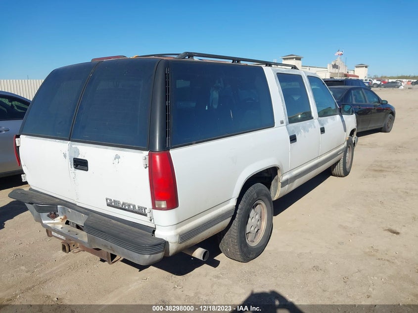 1994 Chevrolet Suburban C1500 VIN: 1GNEC16K8RJ327725 Lot: 38298000
