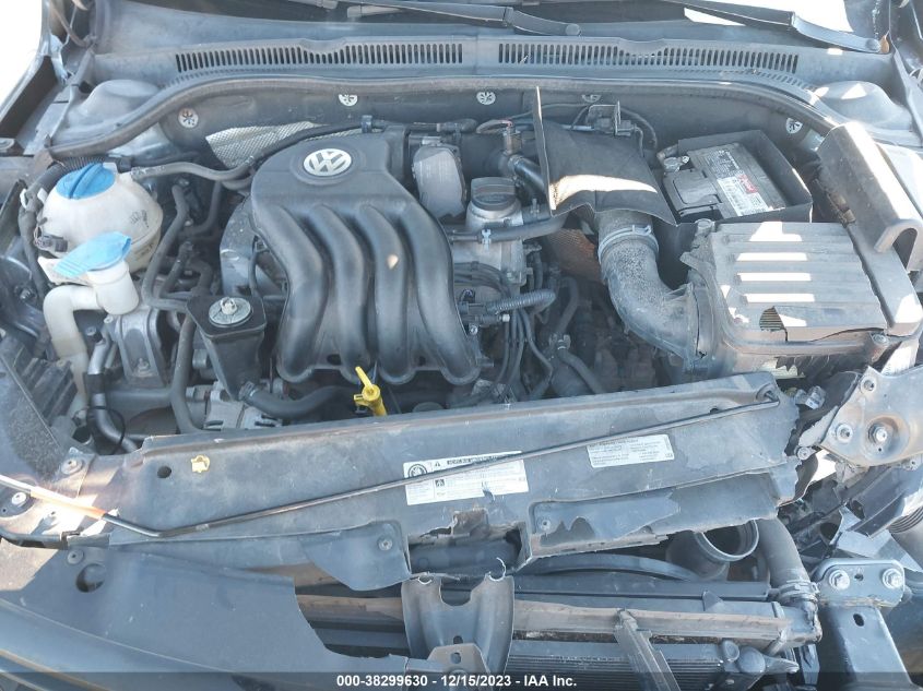 3VW2K7AJ5EM228788 2014 Volkswagen Jetta 2.0L S