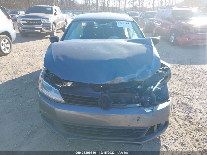 3VW2K7AJ5EM228788 2014 Volkswagen Jetta 2.0L S