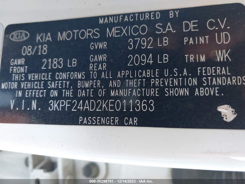 3KPF24AD2KE011363 2019 Kia Forte Lxs