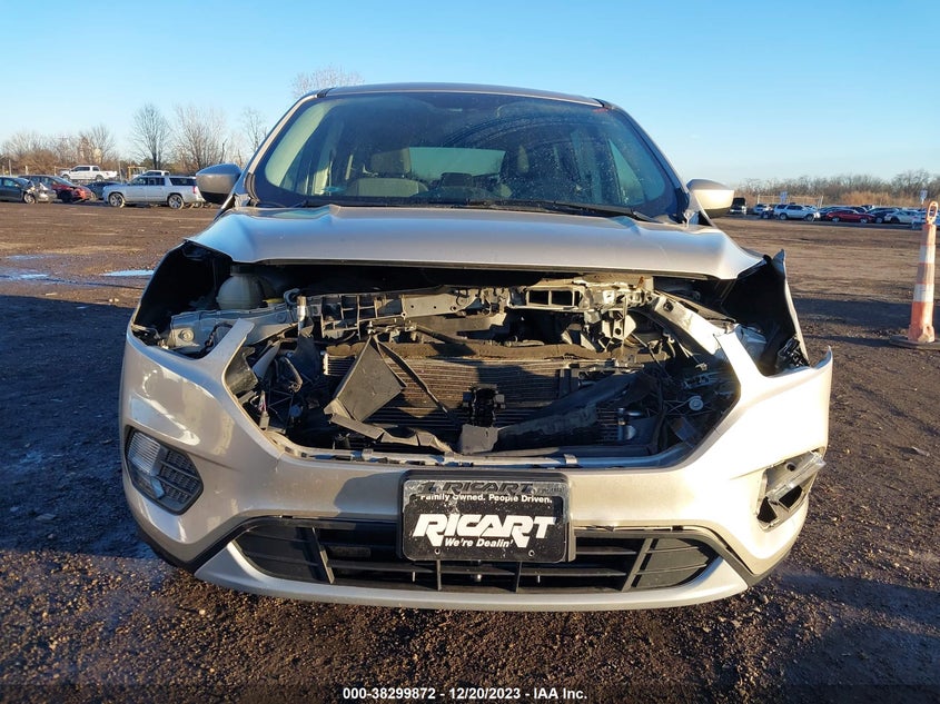 1FMCU0G92HUB99719 2017 Ford Escape Se