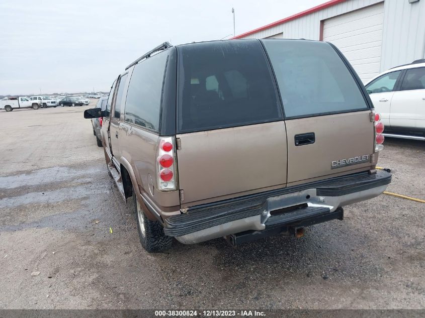 1994 Chevrolet Suburban K1500 VIN: 1GNFK16K0RJ350990 Lot: 38300824