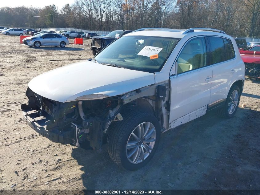 WVGAV7AX6DW542325 2013 Volkswagen Tiguan Se