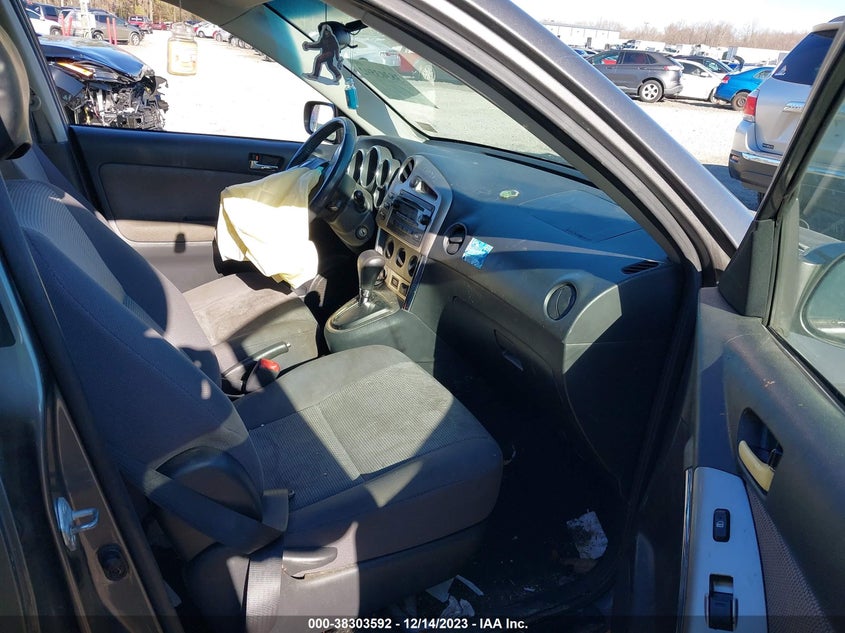 2005 Toyota Matrix Xr VIN: 2T1KR32E15C364787 Lot: 38303592