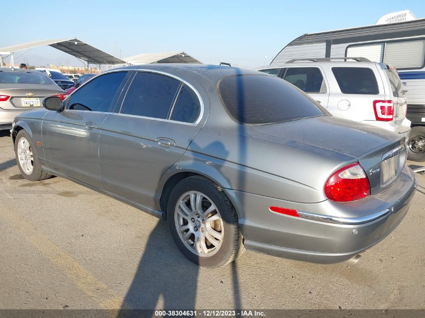 2003 Jaguar S-Type 4.2L V8 A6 VIN: SAJEA01U03HM71139 Lot: 38304631