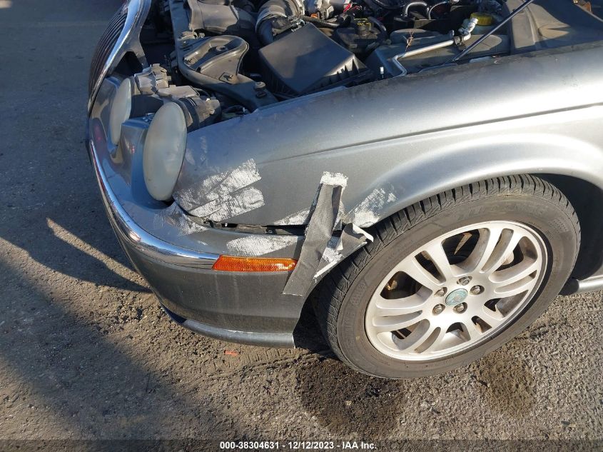 2003 Jaguar S-Type 4.2L V8 A6 VIN: SAJEA01U03HM71139 Lot: 38304631