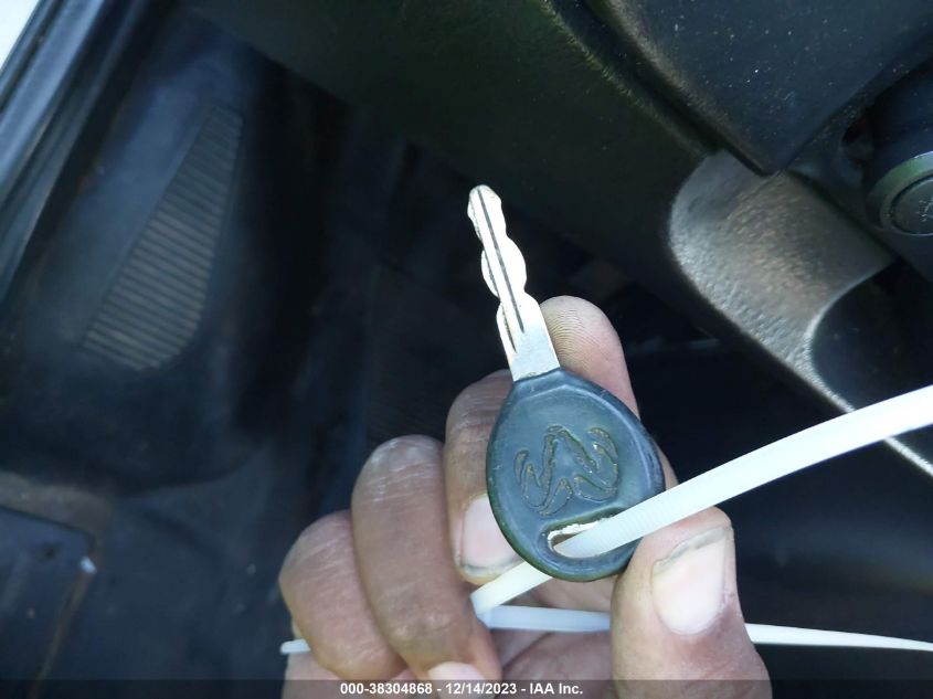 2002 Dodge Ram Van Conversion VIN: 2B7KB31Y72K135468 Lot: 38304868