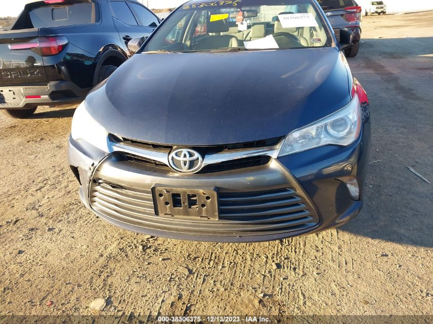 4T1BF1FK8HU713735 2017 Toyota Camry Le