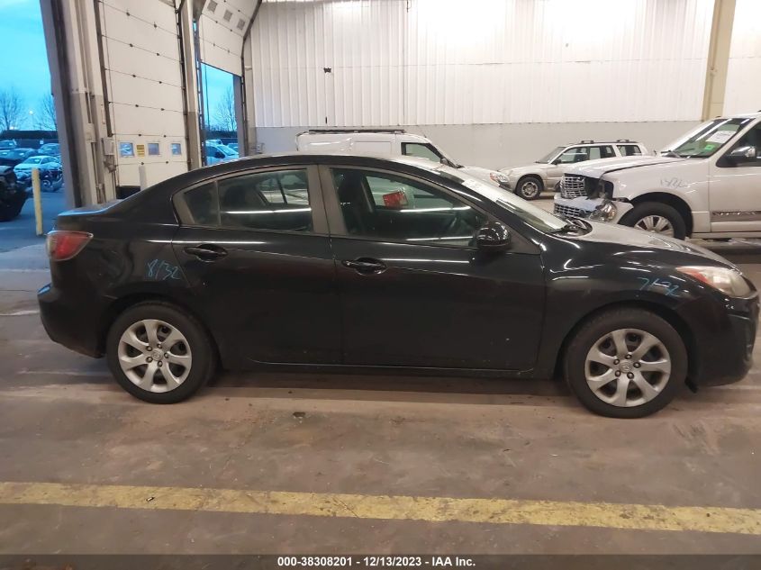 2011 Mazda Mazda3 I Sport VIN: JM1BL1UF9B1387598 Lot: 38308201