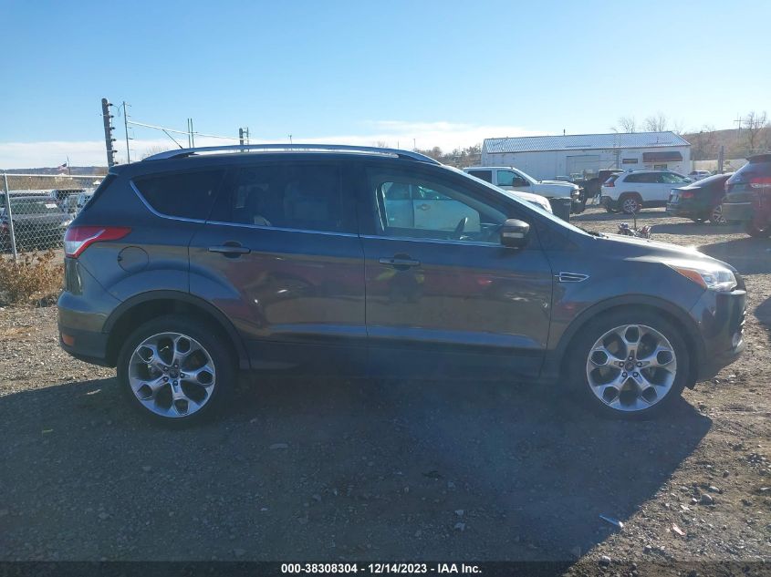 1FMCU0J9XFUB68823 2015 Ford Escape Titanium