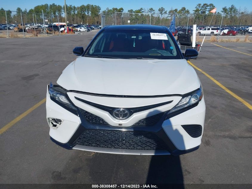 2018 Toyota Camry Xse VIN: 4T1B61HK2JU068826 Lot: 38308457