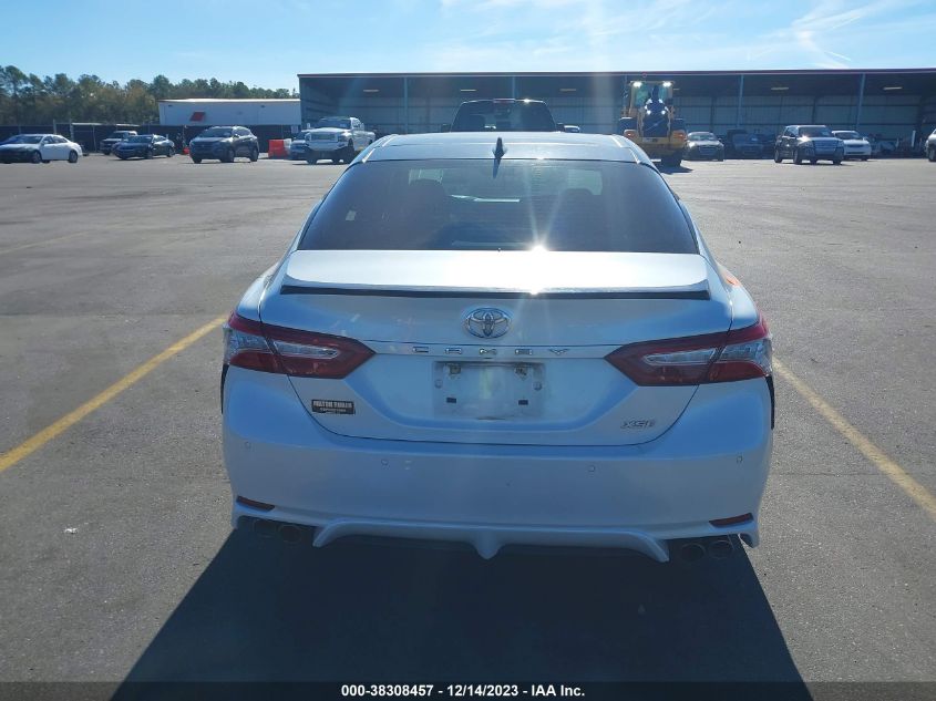 2018 Toyota Camry Xse VIN: 4T1B61HK2JU068826 Lot: 38308457