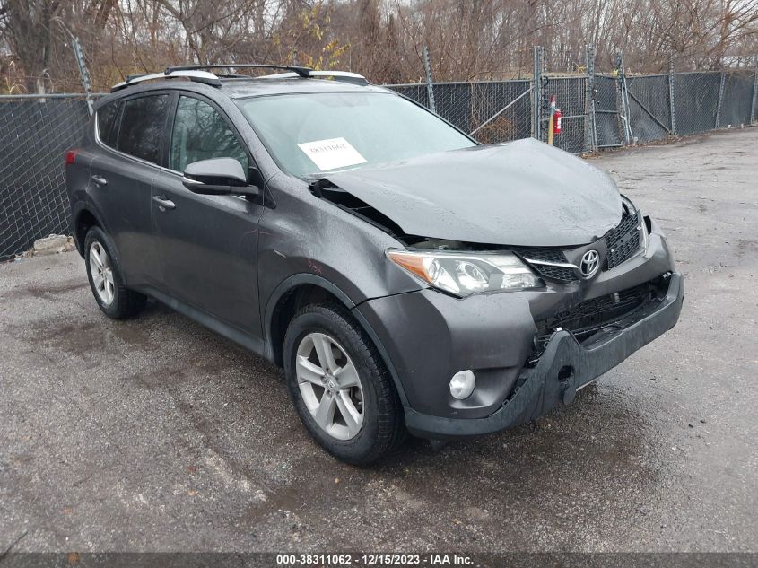 2T3RFREV6EW204240 2014 Toyota Rav4 Xle