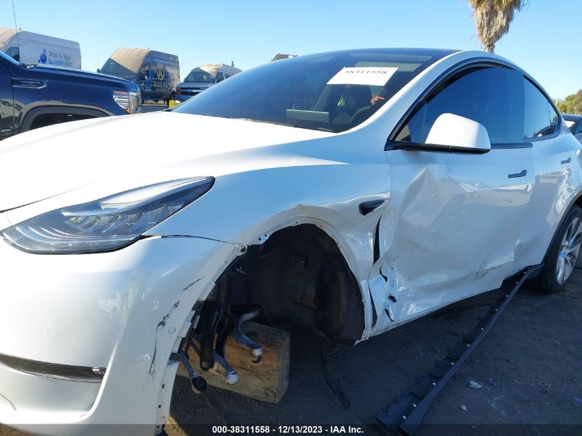 2021 Tesla Model Y Long Range Dual Motor All-Wheel Drive VIN: 5YJYGDEE0MF271366 Lot: 38311558