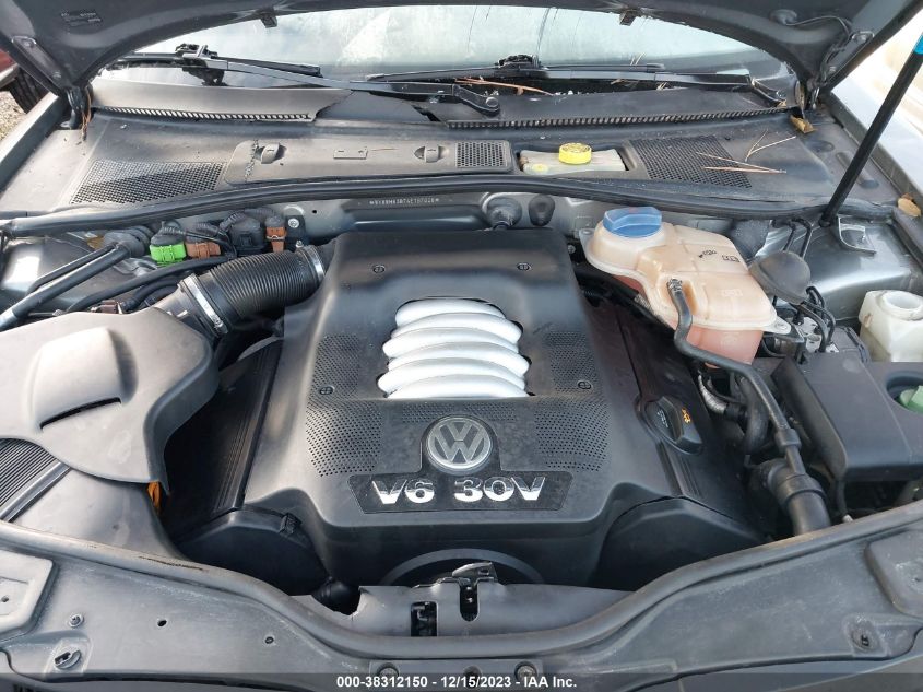 2004 Volkswagen Passat Glx VIN: WVWWH63B74E187006 Lot: 38312150