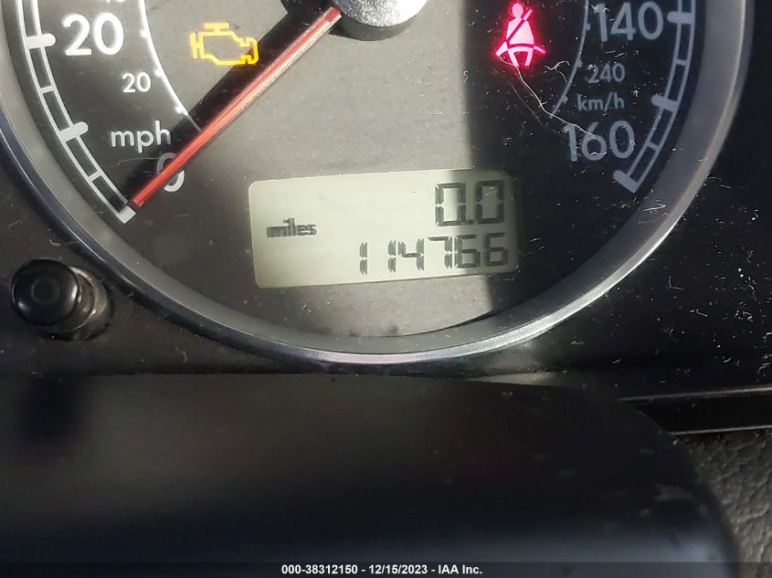 2004 Volkswagen Passat Glx VIN: WVWWH63B74E187006 Lot: 38312150