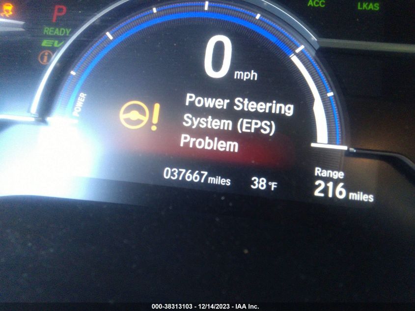 2018 Honda Clarity Plug-In Hybrid Touring VIN: JHMZC5F31JC010550 Lot: 38313103