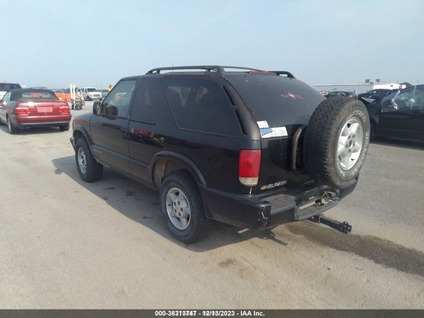 2000 Chevrolet Blazer Ls VIN: 1GNCT18W8YK179169 Lot: 38313747