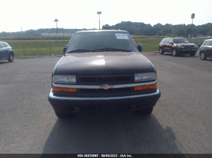 2000 Chevrolet Blazer Ls VIN: 1GNCT18W8YK179169 Lot: 38313747