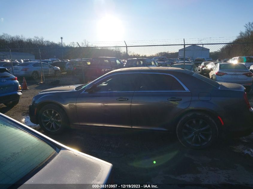 2C3CCARG4HH603832 2017 Chrysler 300 Touring